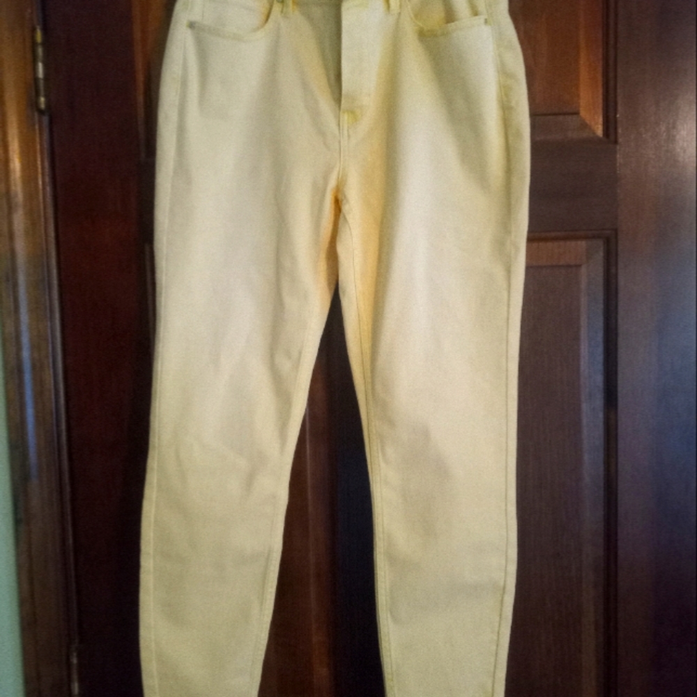 WHBM Skinny Crop jeans